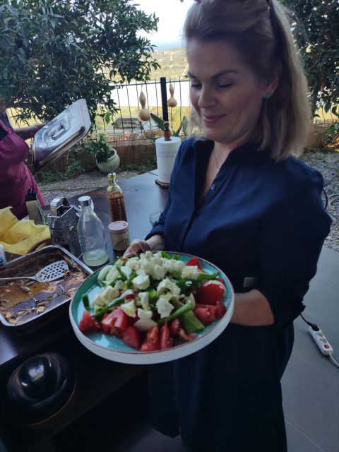 Crete: Cooking classes. Based on Cretan cuisine - Preparing the cold dishes and dolmadakia
