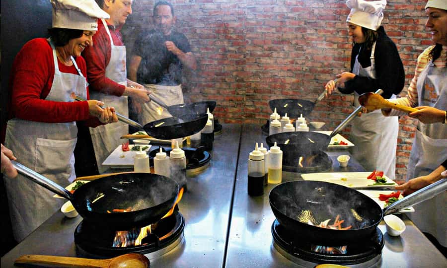 Cusco: Peruvian Cooking Class - Inside the kitchen with a professional chef