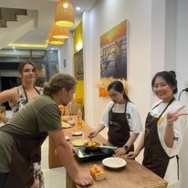 Da Nang: Cooking Class and tasting Pho with Local Girl - Who will enjoy this class most?