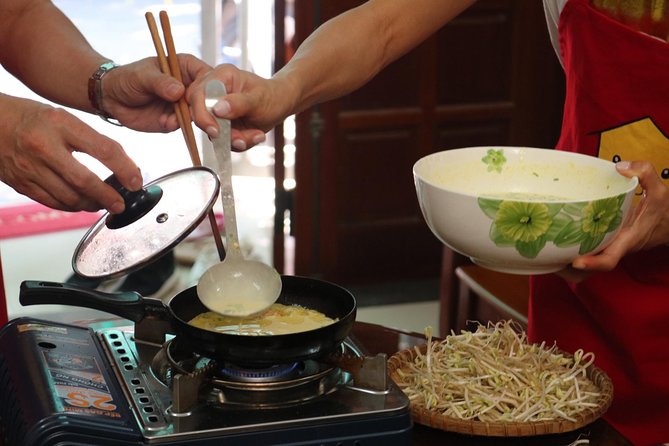 Da Nang Cooking Class with Coffee Tasting and Market Visit - The hosts shape the experience