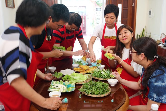 Da Nang Cooking Class with Coffee Tasting and Market Visit - Timing, meeting point, and transport