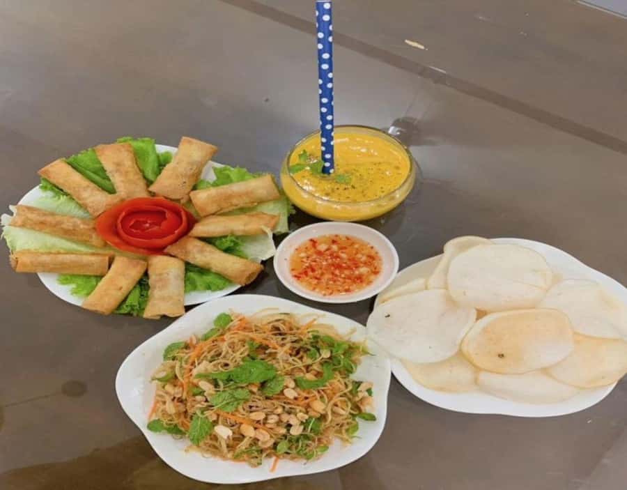 Da Nang: Cooking Pho & Vietnamese Dishes With Local Chef - Dietary changes and food planning