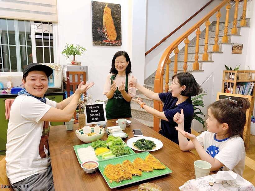 Da Nang Family Cooking Class - with Local Family in Da Nang - Entering a Da Nang Family Home