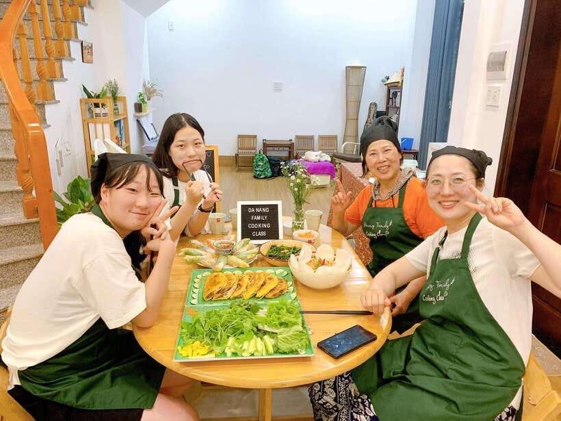 Da Nang Family Cooking Class - with Local Family in Da Nang - Choosing Between the Two Menus