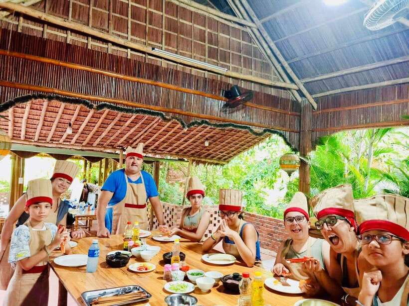 Da Nang/Hoi An: Market Tour, Basket Boat Ride, Cooking Class - Why this Hoi An cooking experience works