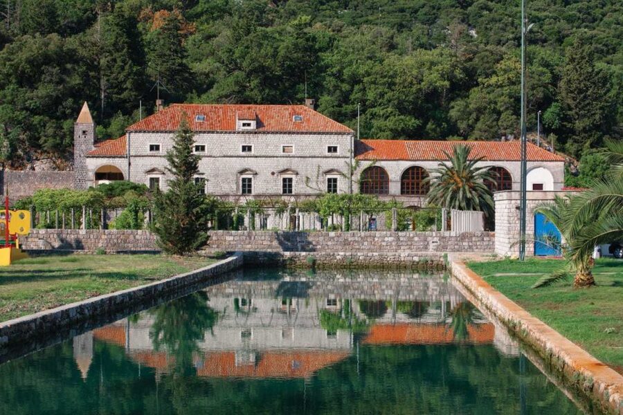 Dubrovnik: Private Cooking Experience with Wine Tasting - Ombla and the old summer countryside