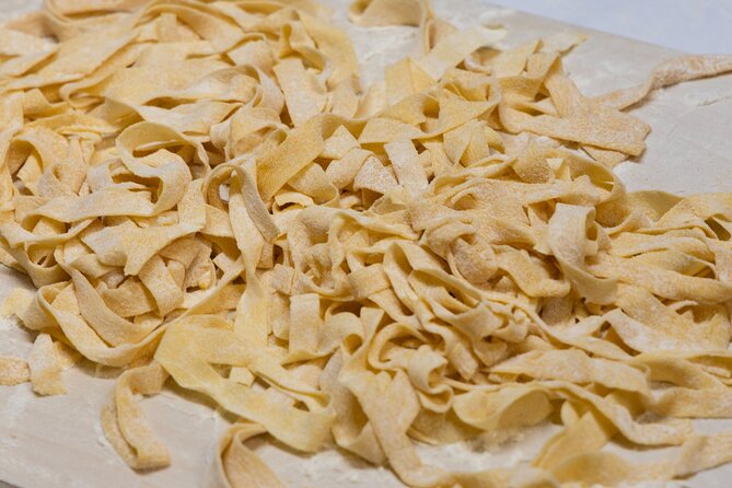 Enjoy Spritz and Pasta Making in Piazza Navona - Timing, location, and practical planning