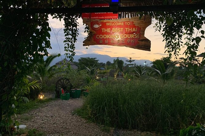 Evening Cooking Class in Organic Farm with Local Market Tour - From market ingredients to an organic farm