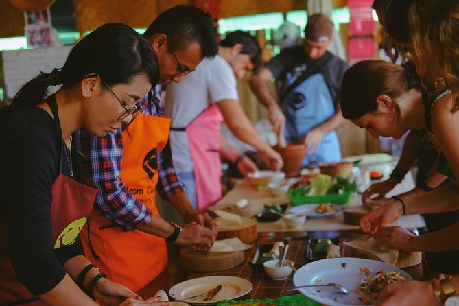 Evening Thai cooking class - What the $27.58 price covers