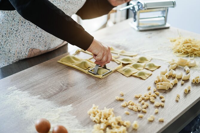 Every Day Cooking Class in Lucca Italy - What happens during the 3:30 p.m. class