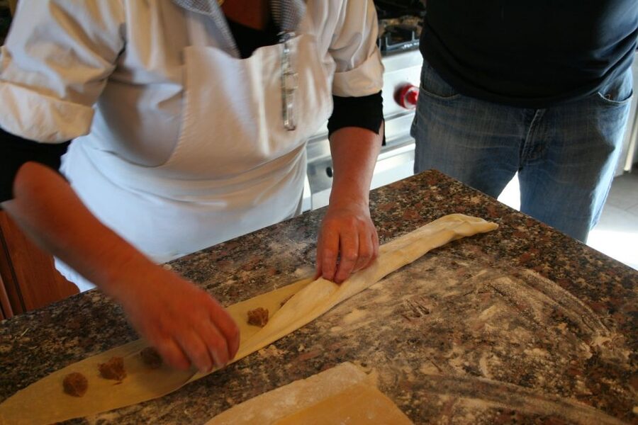 Exclusive cooking class in Roman countryside with local chef - Seasonal cooking gives the class variety