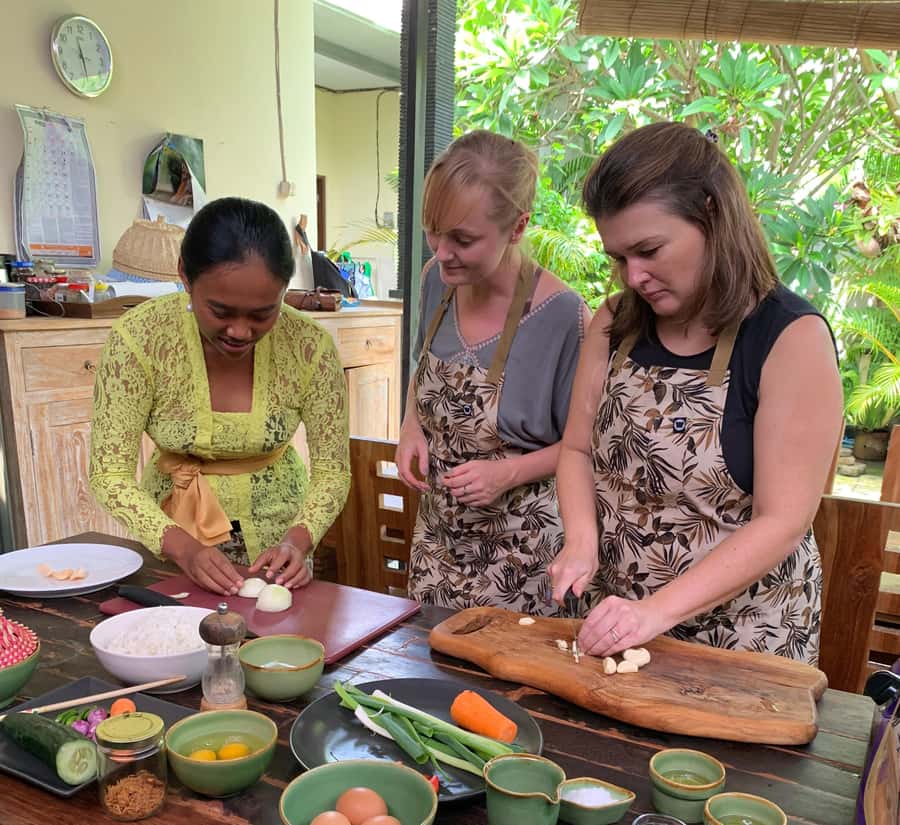 Experience the Art of Cooking Authentic Balinese Cuisine - Key points to know before booking