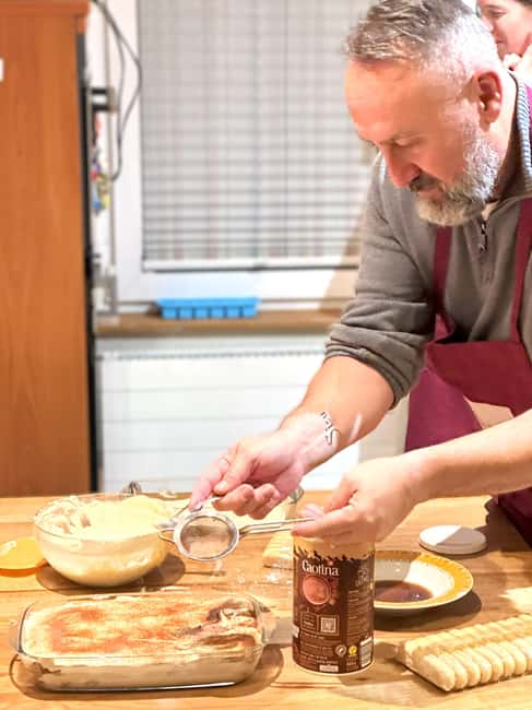 Family-Style Italian Pizza Cooking Class & Dining Experience - A three-hour Italian evening near Basel