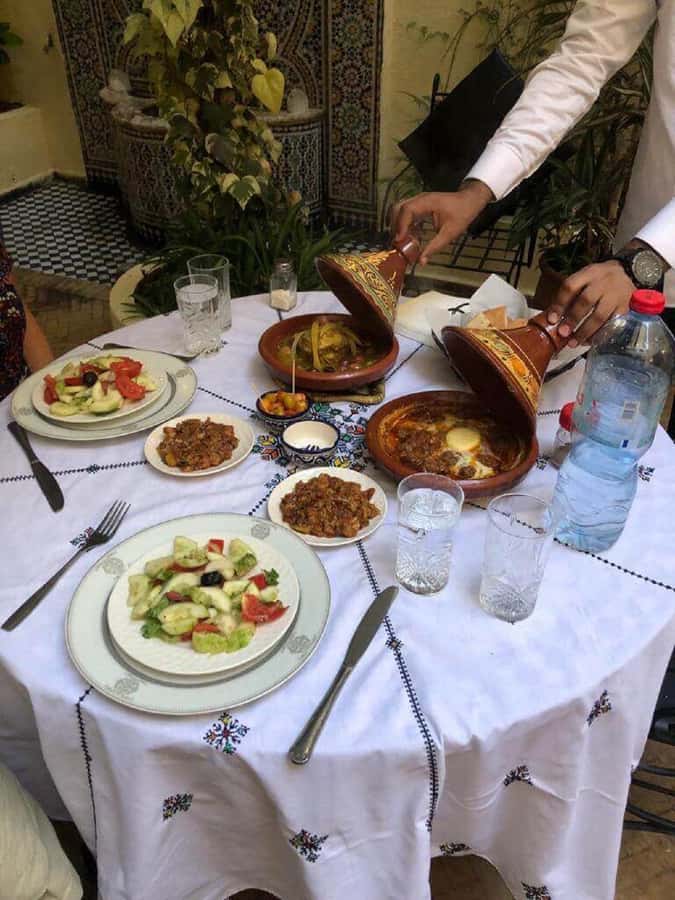 Fes: Authentic Cooking Class and Old Medina Visit - Finish with Moroccan tea and conversation