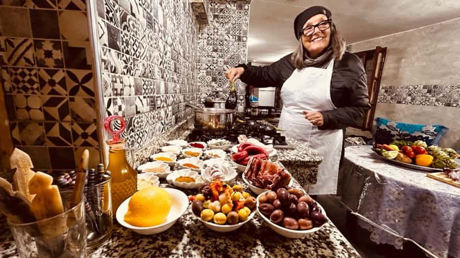 Fes Medina :Grocery shopping & cooking Class with Fatima - Five details that make this Fès cooking class special