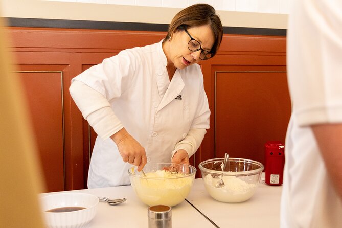 Fettuccine, Ravioli and Tiramisu Pasta Making in Rome - Starting with tiramisu