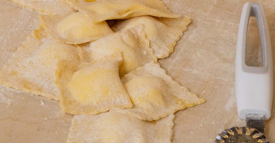 Fettuccine, Ravioli & Tiramisu Cooking Class in Rome - Key details before you book