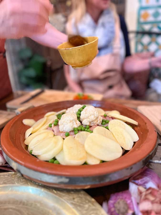 Fez: Souk Tour and Traditional Home Cooking Class - Who Should Book This Class
