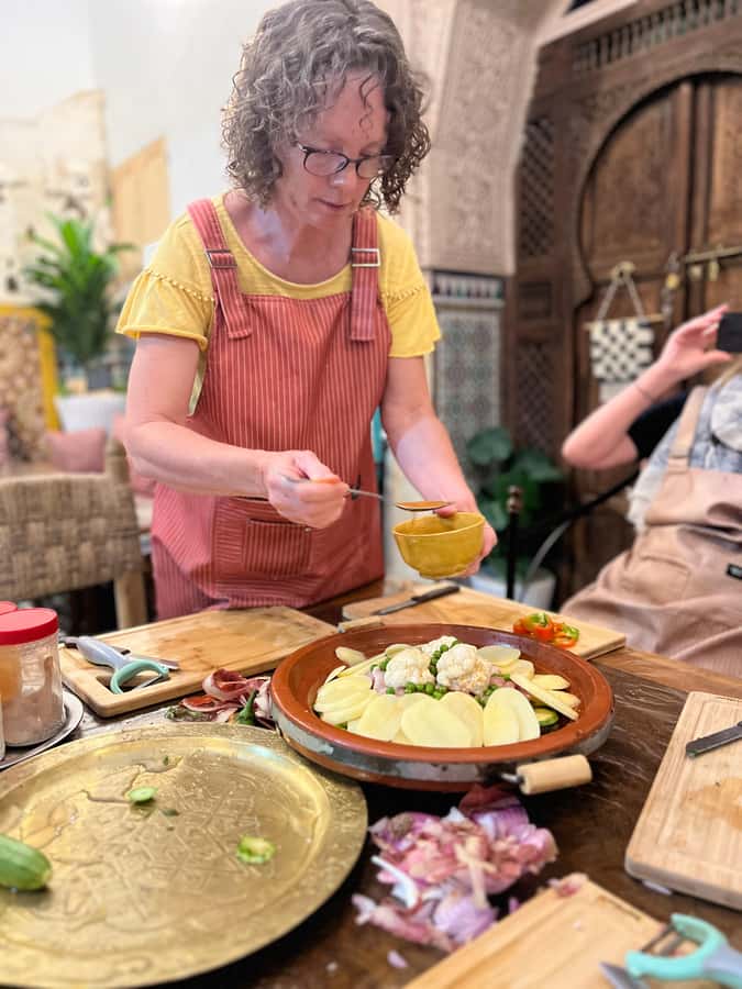 Fez: Souk Tour and Traditional Home Cooking Class - Booking Details Worth Knowing