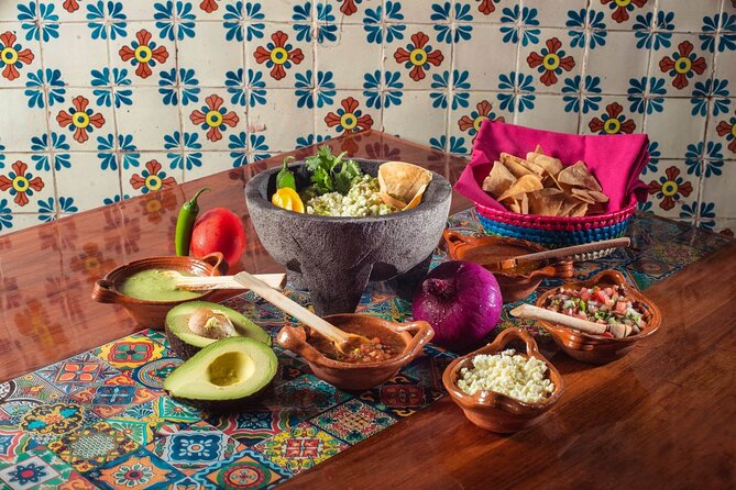 Flavors of Mexico: Cancun Cooking Class & Market Visit - Pickup, group size, and the real time commitment
