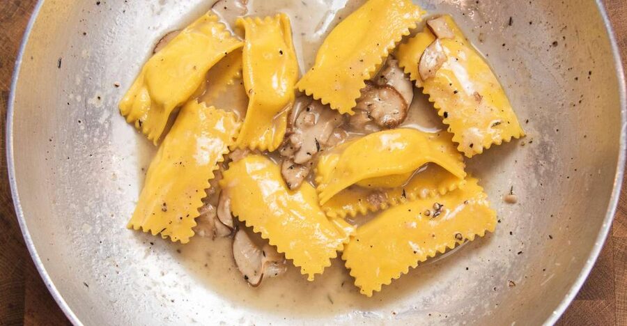 Florence: Art of Pasta Cooking Workshop with Food and Wine - What the three-hour class feels like