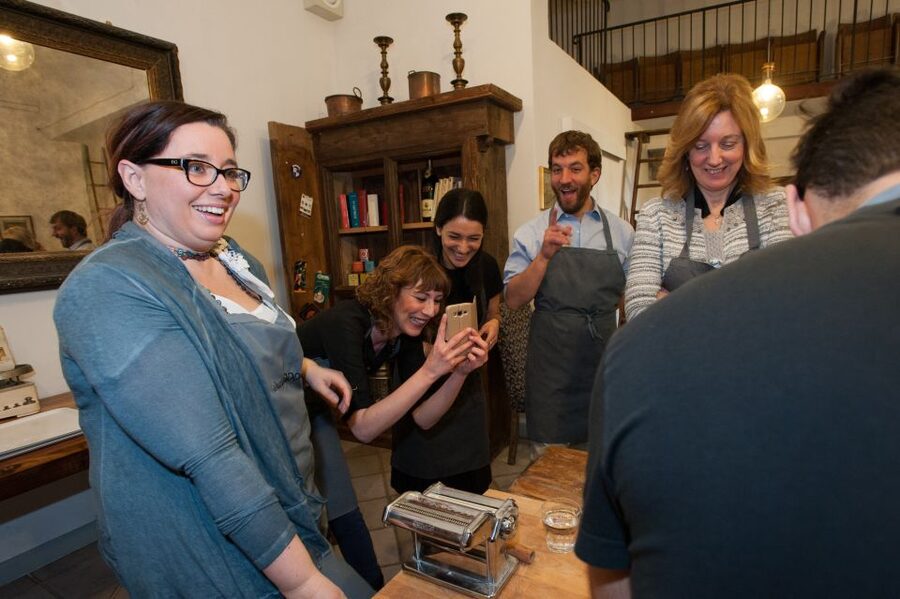 Florence: Authentic Pasta Making Class - A family-style lunch with local wine