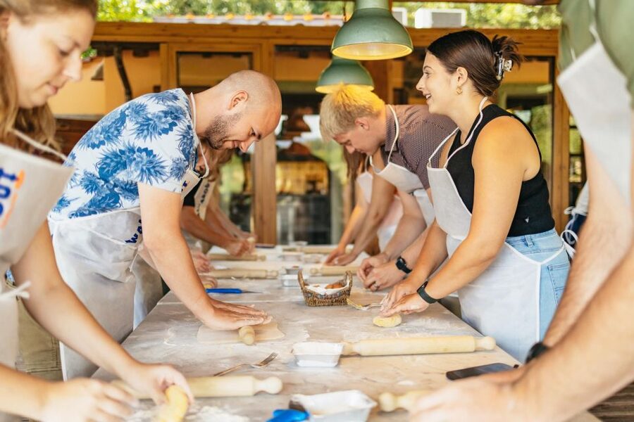 Florence: Cooking Class at a Tuscan Farm & Local Market Tour - How the group size affects the cooking
