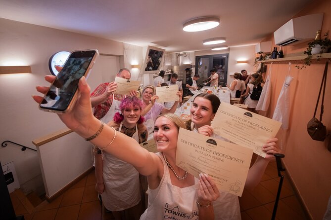 Florence Cooking Class The Art of Making Gelato & Authentic Pizza - What could disappoint you
