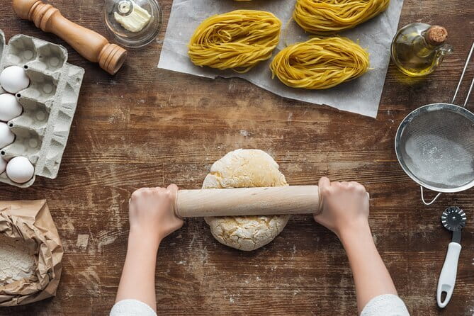 Florence: Pasta & Tiramisu Cooking Class with Unlimited Wine - Making tiramisu from the beginning