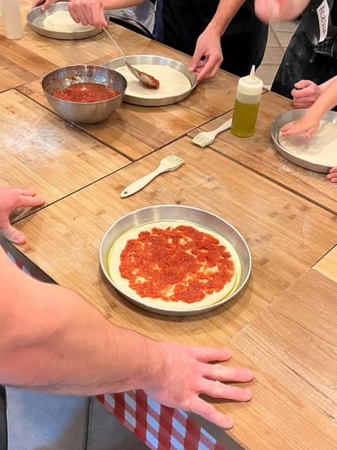 Florence: Pizza and Gelato Cooking Class - Making two gelato flavors, not just eating dessert