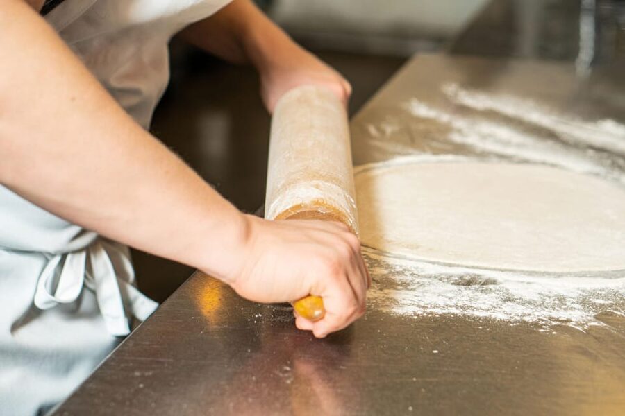 Florence: Traditional Pizza and Gelato Cooking Class + Wine - What the $101.95 price includes