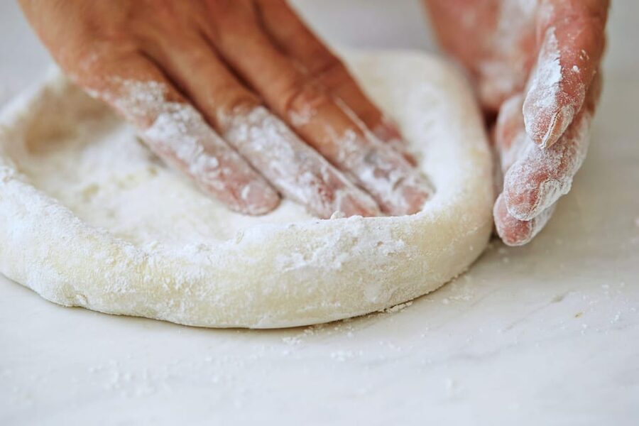 Florence: Traditional Pizza and Gelato Cooking Class + Wine - Fitting the class into a day in Florence