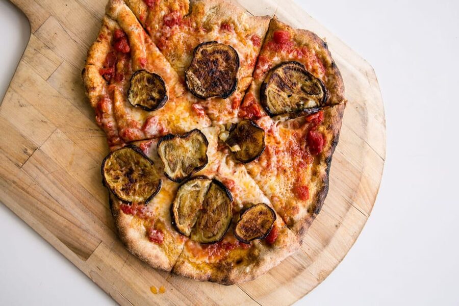 Florence: Traditional Pizza and Gelato Cooking Class + Wine - Practical limits worth considering