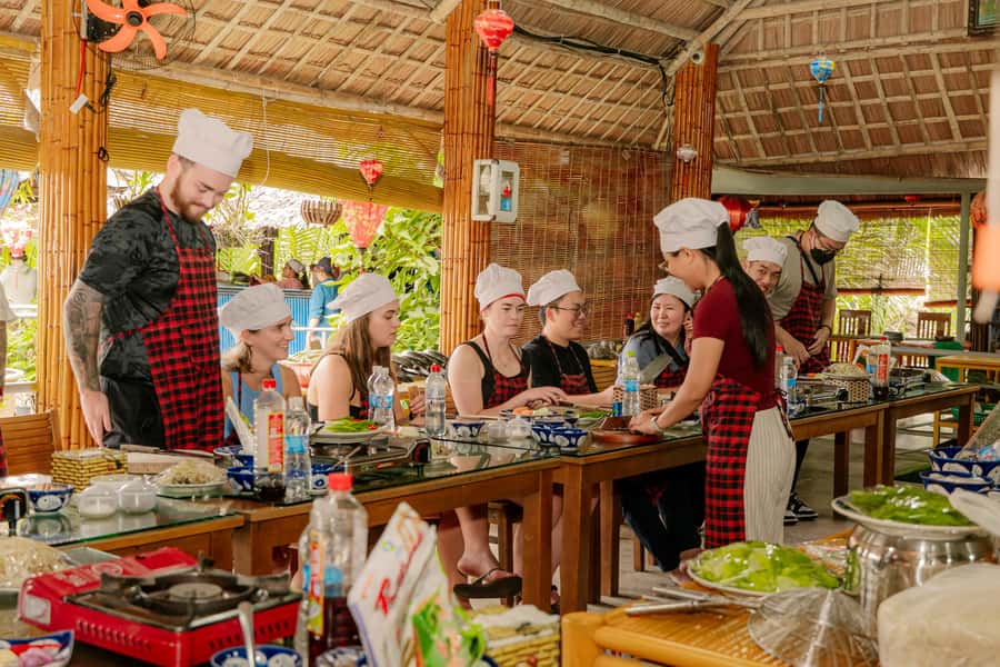 From Hoi An: Market Tour, Basket Boat Ride and Cooking Class - Who will enjoy this Hoi An experience?