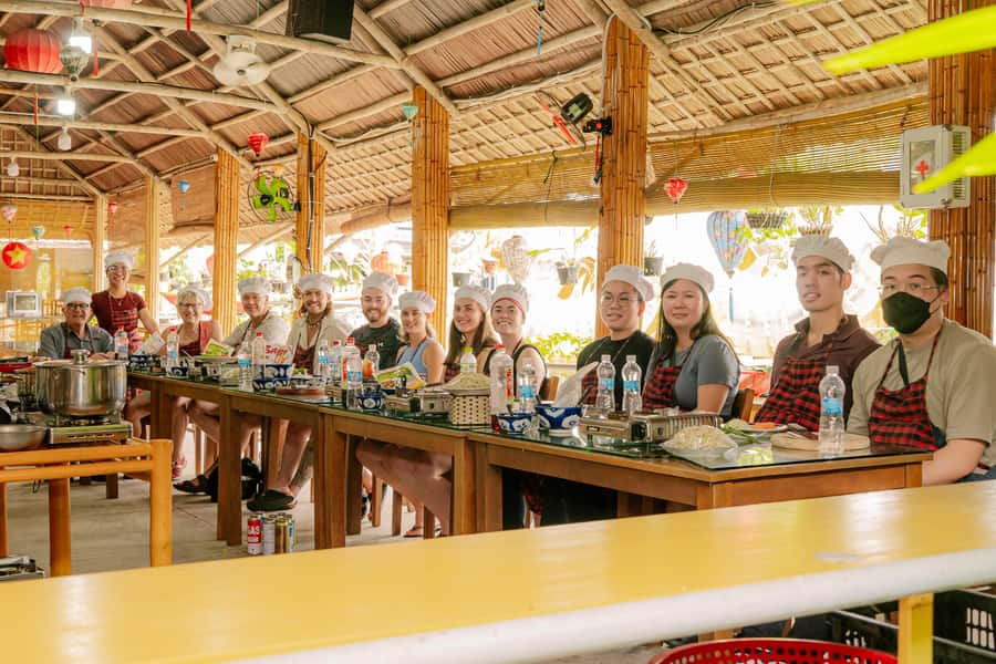 From Hoi An: Market Tour, Basket Boat Ride and Cooking Class - Should you book this tour?