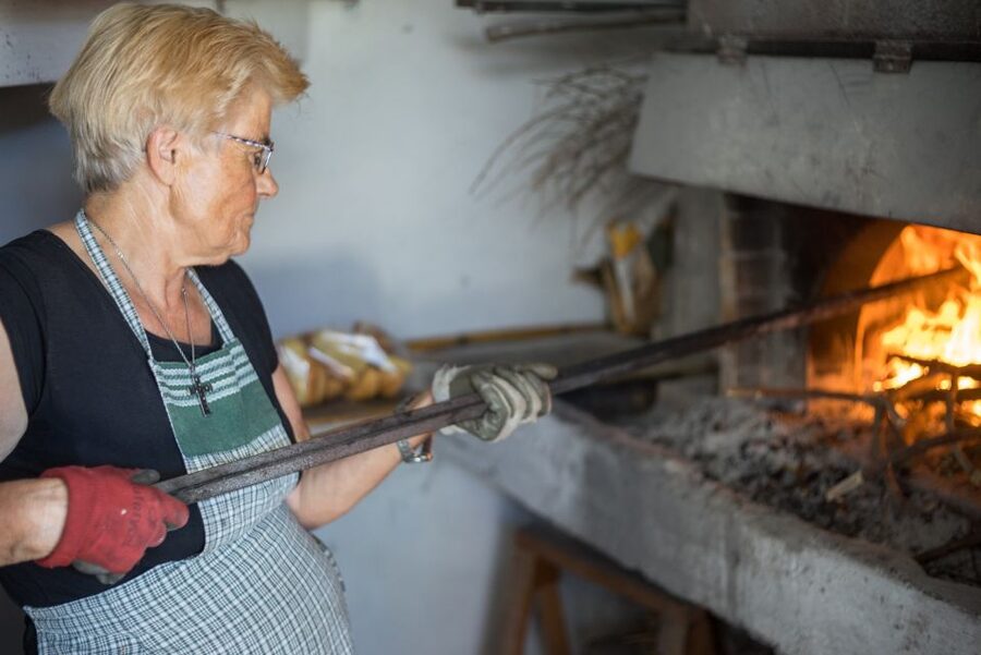 From Mykonos: Mykonian Farm Baking Class with Brunch - Who will enjoy this most?