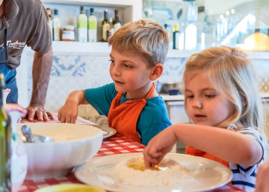 From Sorrento: The Real Cooking Class Experience - A drink, an ingredient lesson, and the day’s menu