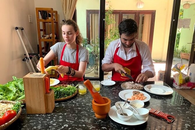 Full Day Da Nang Vietnamese Private Cooking Class Highlight Tour - Private transport and the human touch