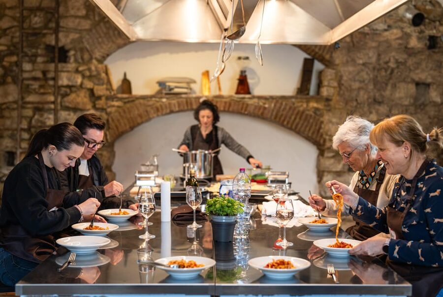 Garda: Cooking Class with Dessert - The personal touch: aprons and recipes