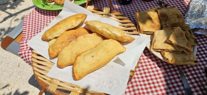 Gioia del Colle: Apulian Cooking Class in a Masseria - Choosing between orecchiette, panzerotti, and focaccia