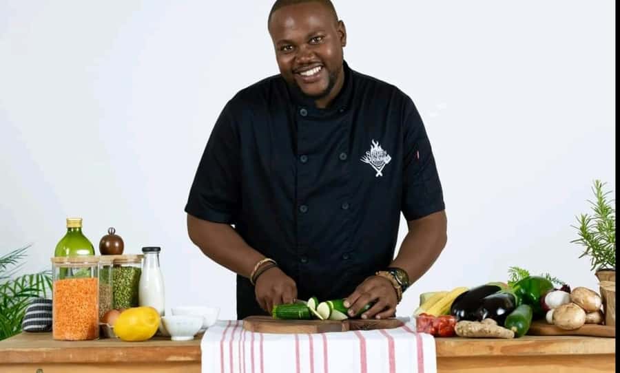 GQ: City Walking Tour & African Cuisine Cooking Class - Campanile Memorial and views across Algoa Bay