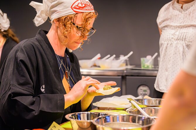 Gyoza Cooking Class in Kyoto: Traditional Japanese Dumplings - Finding the Class Near Karasuma Oike