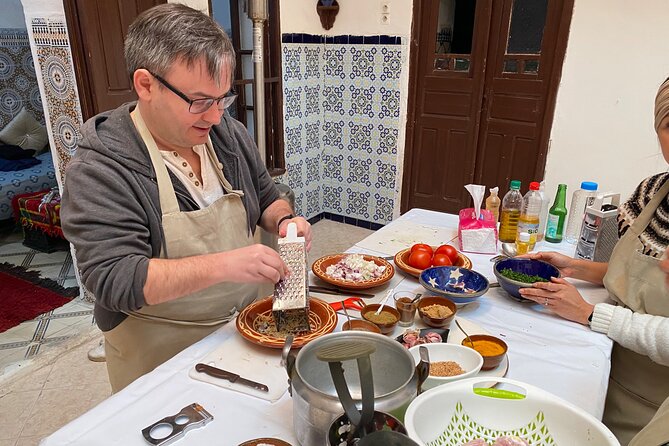 Half-Day Cooking Class with Local Chef Laila in Marrakech - The market lesson: choosing produce and spices