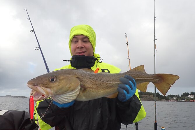 Half Day Fishing and Outdoor Cooking in Bergen - Fishing Along the Shoreline