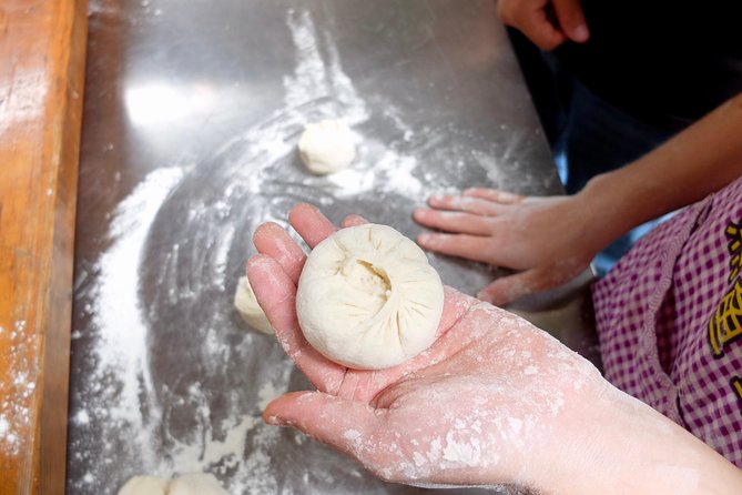 Half-Day steamed Buns Cooking Class with a Local Market Visit - A four-hour introduction to Sichuan food