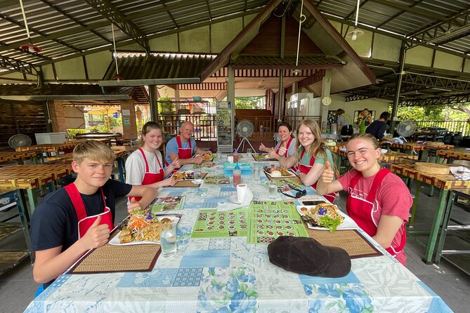 Half-Day Thai Cooking Class at Organic Farm in Chiang Mai - Your own cooking station and the pace of the lesson