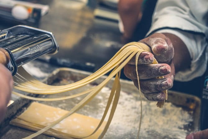 Hands-On Pasta Cooking Class in Florence with optional Pizza - Starting at the Florence meeting point