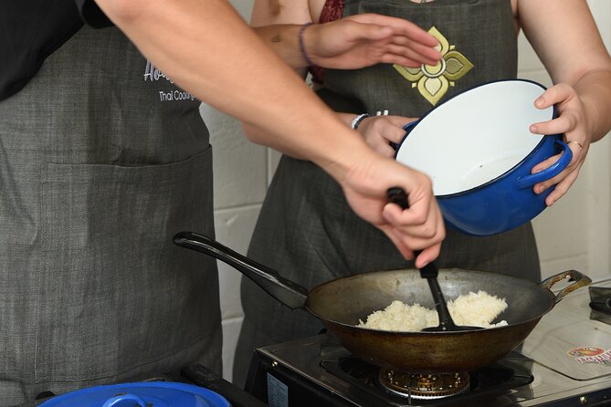 Hands-on Thai Cooking Class & Market Tour in Sukhumvit - Key points to know before you book
