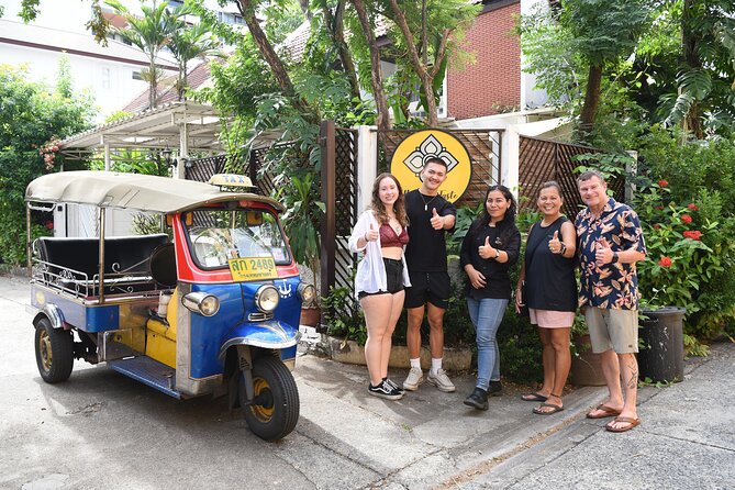 Hands-on Thai Cooking Class & Market Tour in Sukhumvit - What the Sukhumvit class actually includes