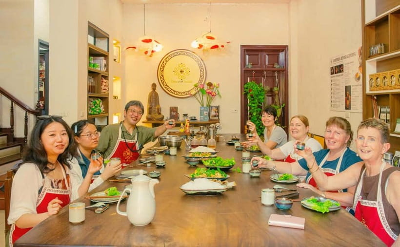 Hanoi Cooking Class: Market Tour, Free Recipe & Beverages - Key points to know before booking